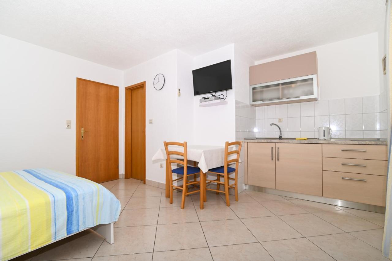 Apartmani Adria Trogir Exterior foto